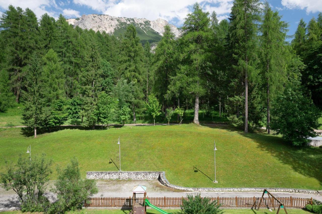 קורטינה ד'אמפזו Cristallo, A Luxury Collection Resort & Spa, Cortina D 'Ampezzo מראה חיצוני תמונה