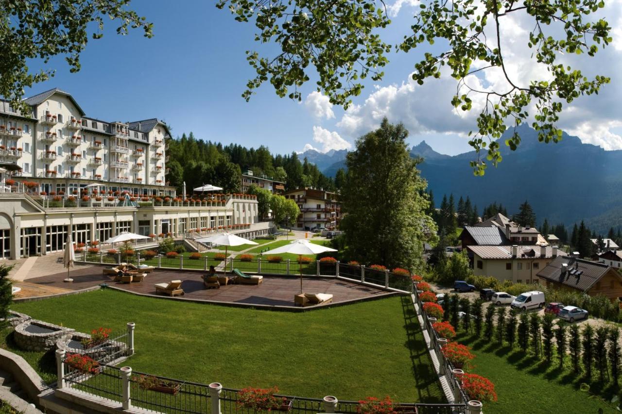 קורטינה ד'אמפזו Cristallo, A Luxury Collection Resort & Spa, Cortina D 'Ampezzo מראה חיצוני תמונה