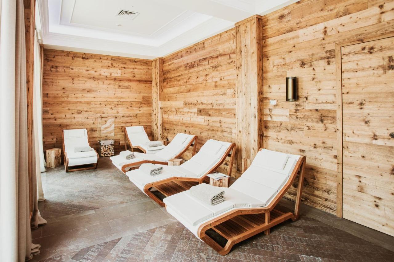 קורטינה ד'אמפזו Cristallo, A Luxury Collection Resort & Spa, Cortina D 'Ampezzo מראה חיצוני תמונה