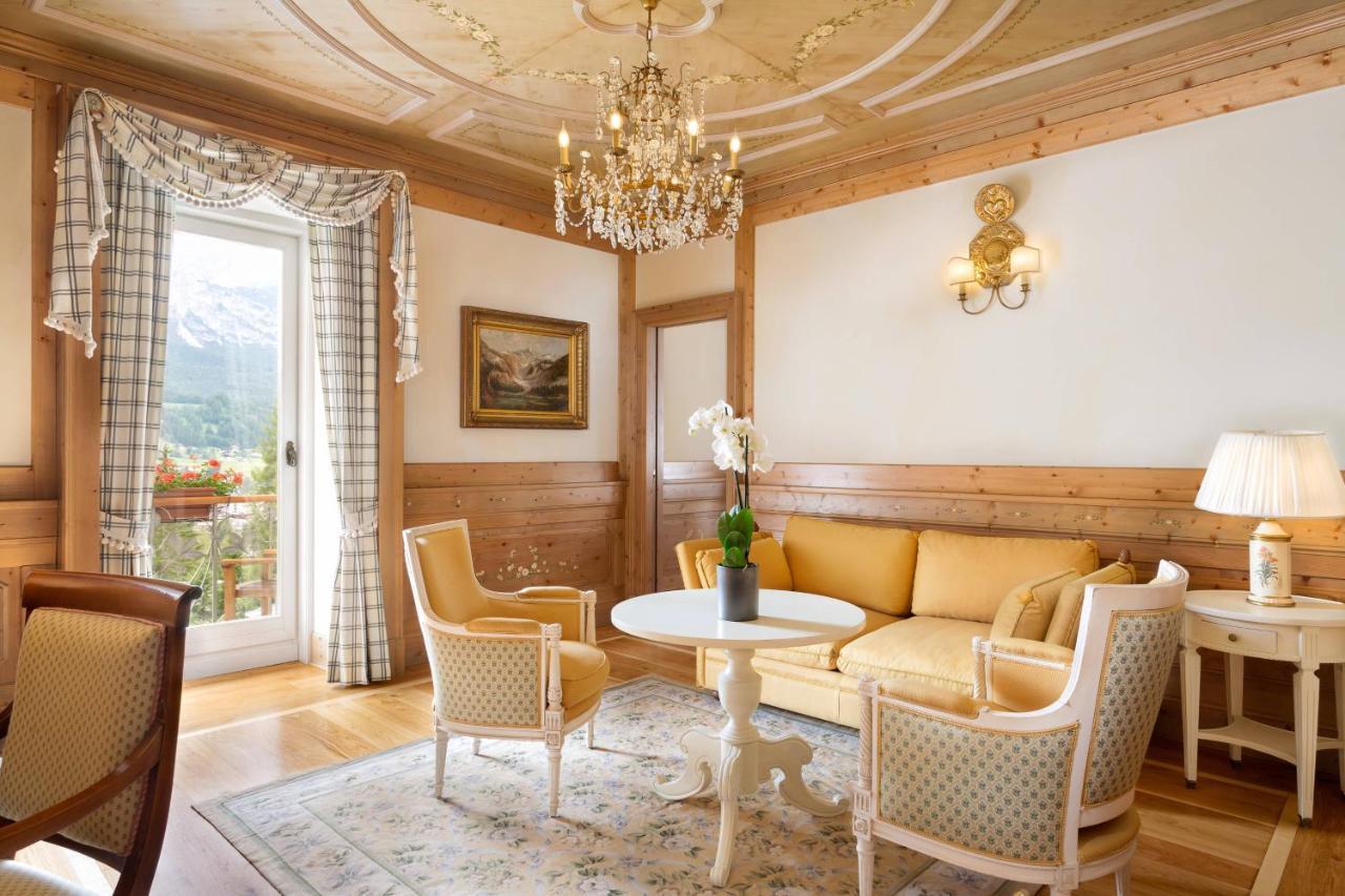 קורטינה ד'אמפזו Cristallo, A Luxury Collection Resort & Spa, Cortina D 'Ampezzo מראה חיצוני תמונה